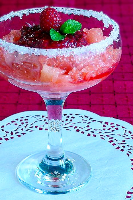 Грейпфрут с малиной