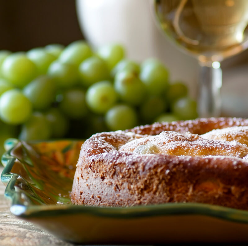 Torta al Vino с виноградом