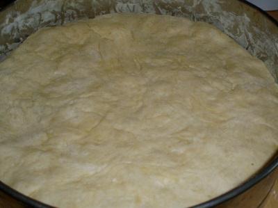 Закрытый пирог с брынзой и шпинатом