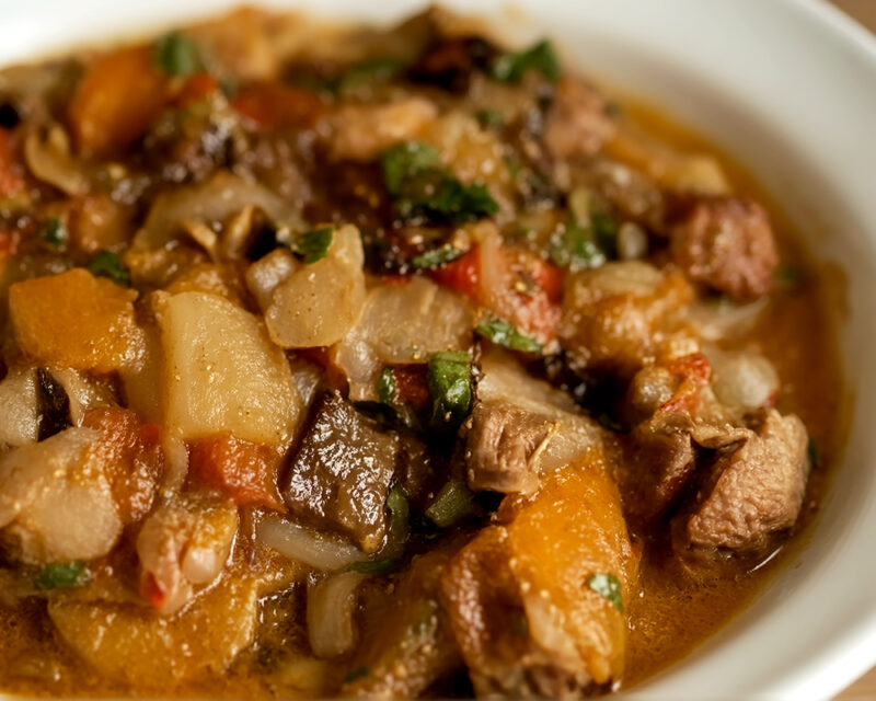 Аджабсандал с мясом