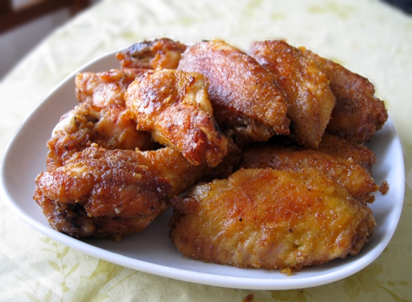 Хрустящие куриные крылышки из духовки