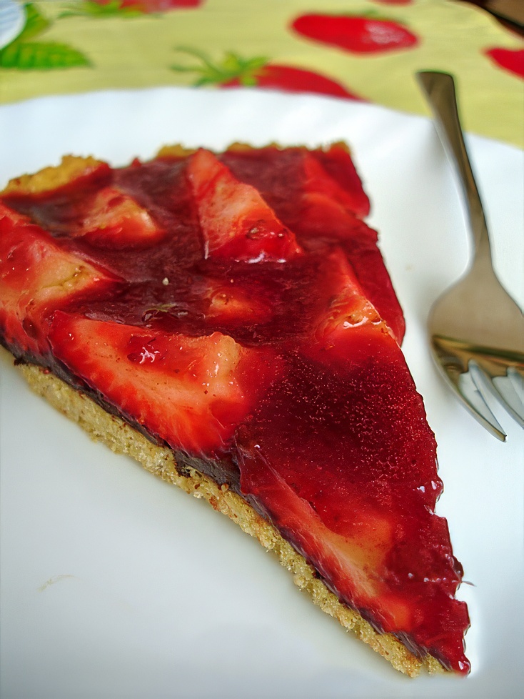 Клубнично-шоколадный тарт