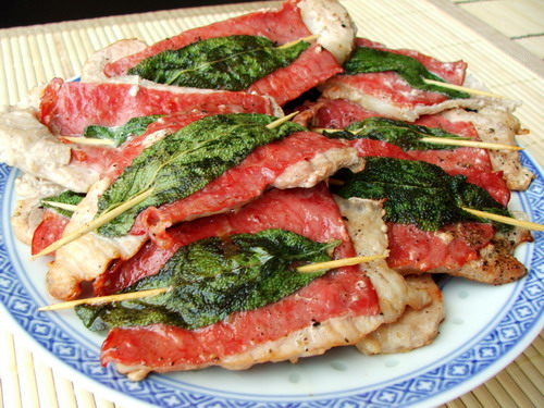 Сальтимбокка по-римски (Saltimbocca alla Romana)