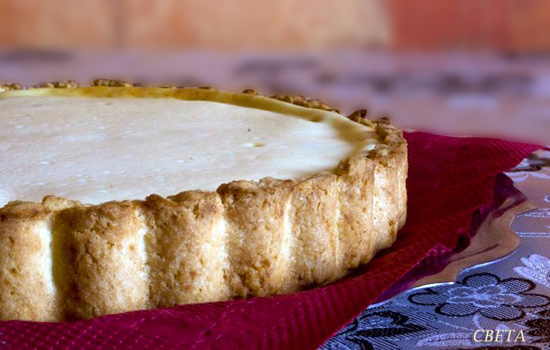 Творожно-сливовый тарт