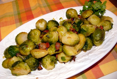 Брюссельская капуста с беконом