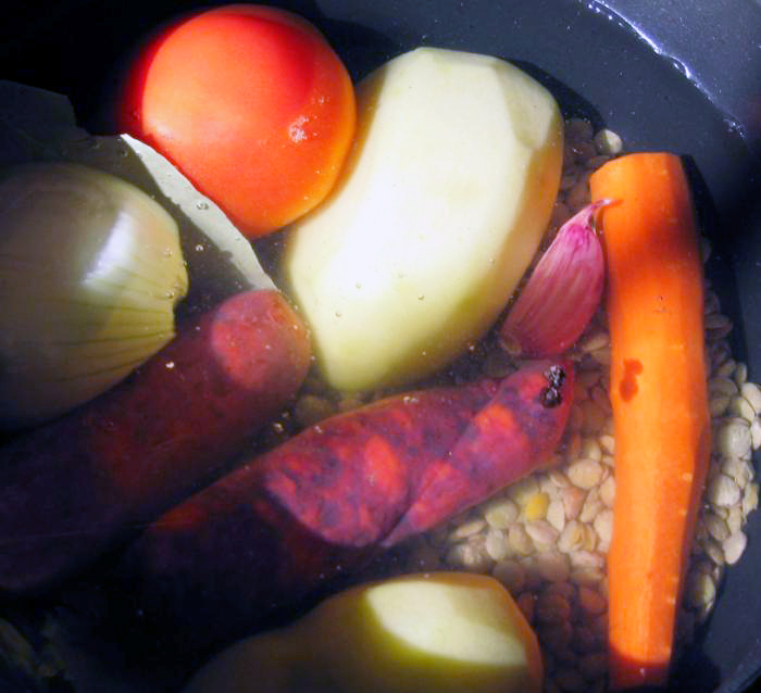 Похлебка из чечевицы