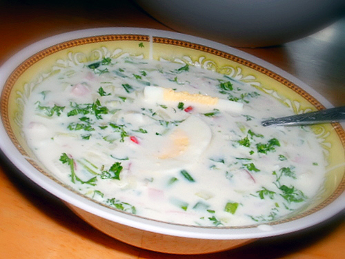 Окрошка на кефире или сметане