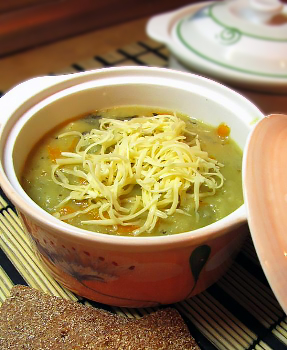 Грибной суп с тертым картофелем