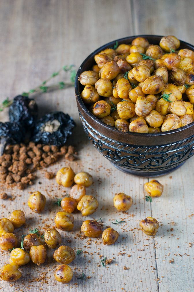 Запеченный в специях нут (Spicy Roasted Chickpeas)