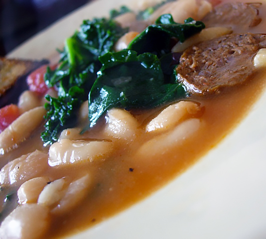 Быстрый фасолевый суп