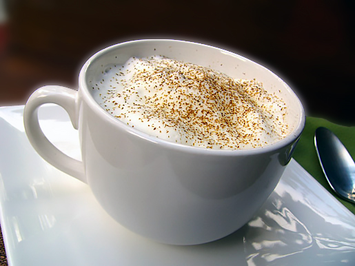 Суп-каппучино с зеленым горошком и панчеттой