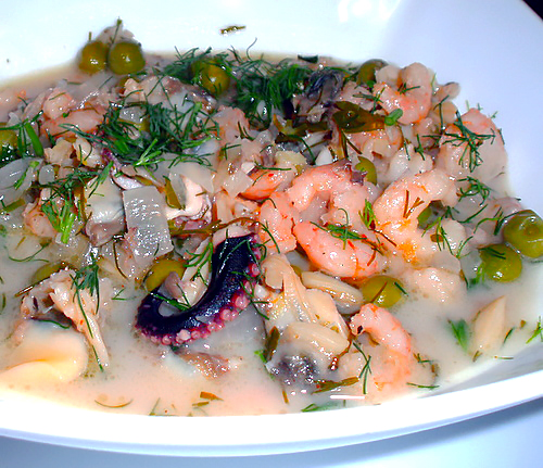 Быстрый суп из замороженного морского коктейля