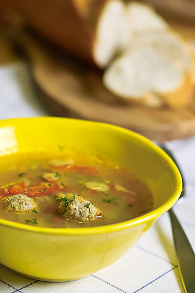 Суп с фрикадельками и чечевицей