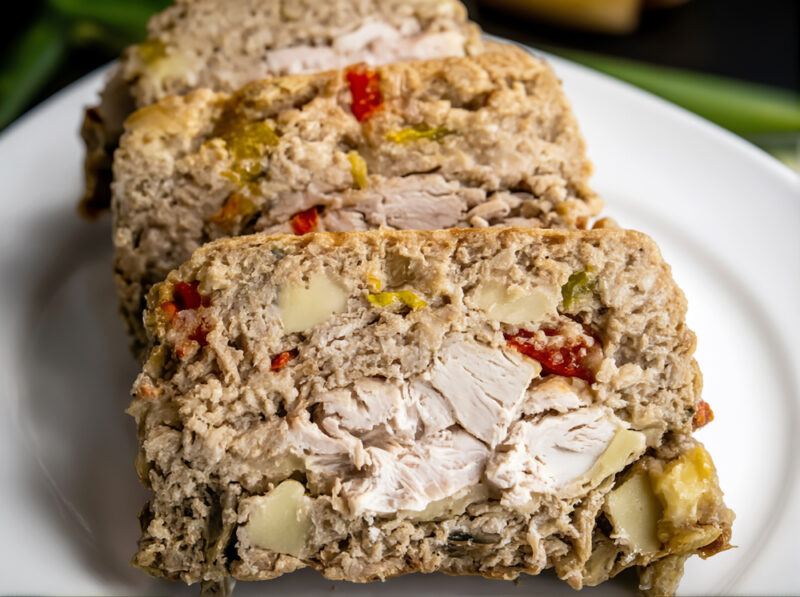 Мясной рулет с сюрпризом