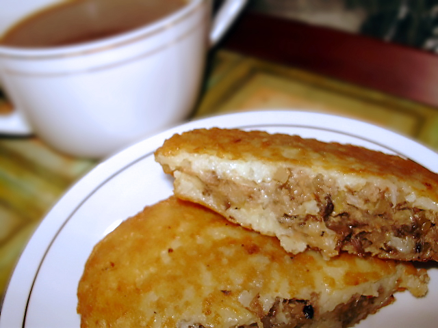 Фаршированные картофельные оладьи