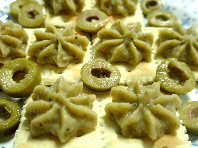 Паштет из баклажанов с оливками