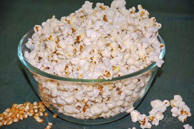 Воздушная кукуруза на плите (Kettle Corn)
