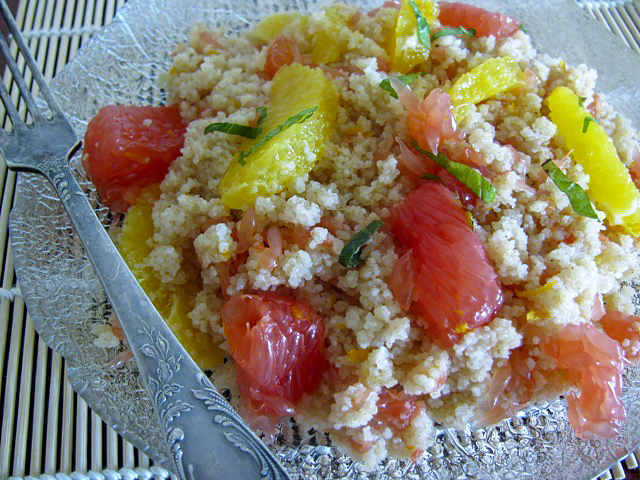 Салат из кускуса и цитрусовых