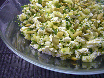 Салат из зерненого творога