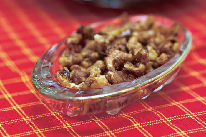 Карамелизированные (глазированные) орехи для салатов