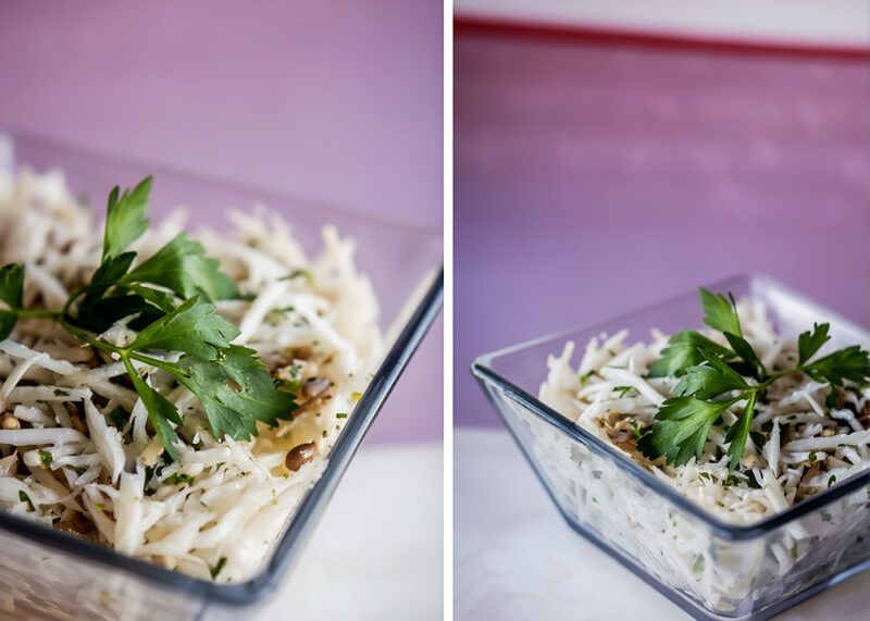 Салат с редькой и семечками
