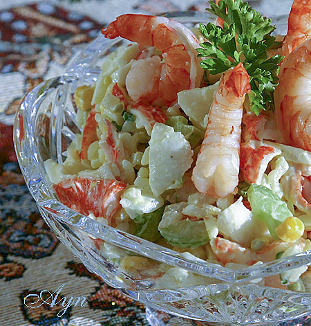 Крабовый салат с креветками