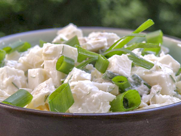 Салат из рыбы и корня сельдерея