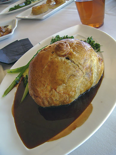 Темный соус к мясу (Marchand de Vin Sauce)