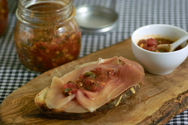 Джем из чили и печеных помидоров