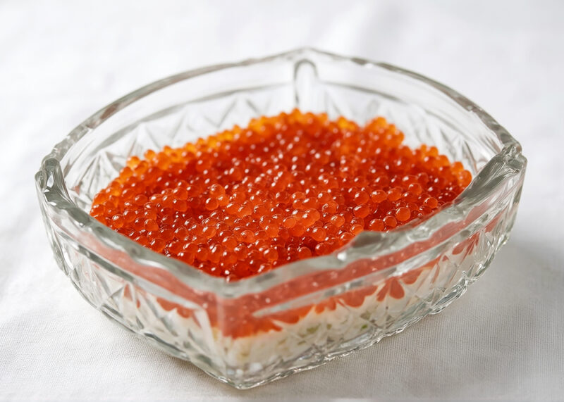 Салат с икрой