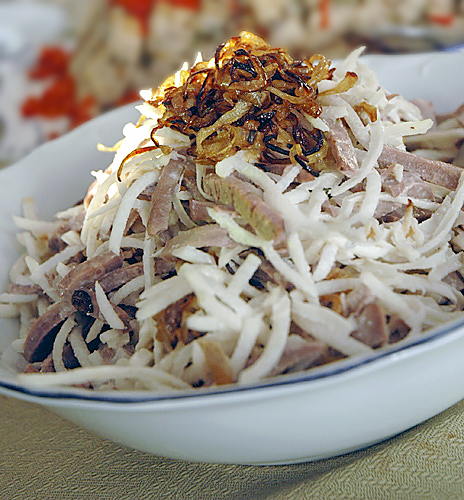 Салат с языком