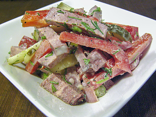 Салат с языком и болгарским перцем