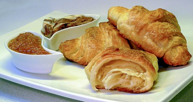 Круассаны (Croissants)