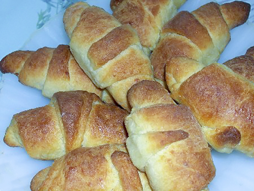 Дрожжевые рогалики