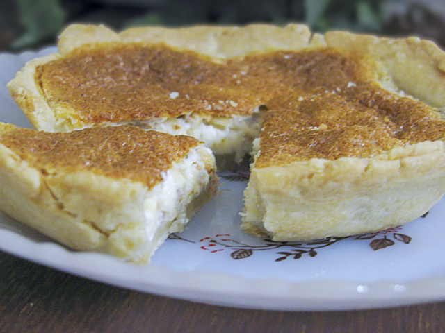 Лотарингский пирог (киш лорен) с тунцом