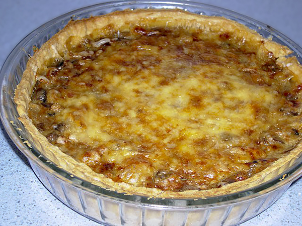 Киш с грибами