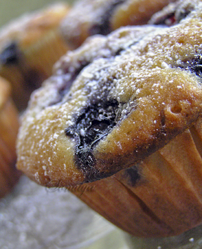 Банановые кексы с ягодами