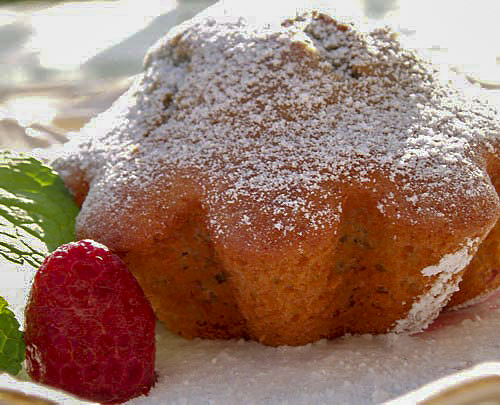 Маффины с малиной и водкой