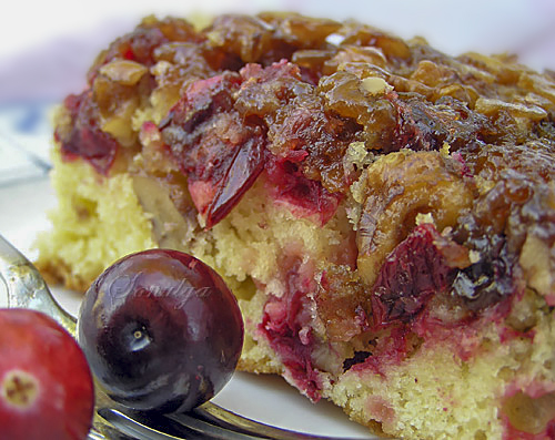 Перевернутый пирог с клюквой