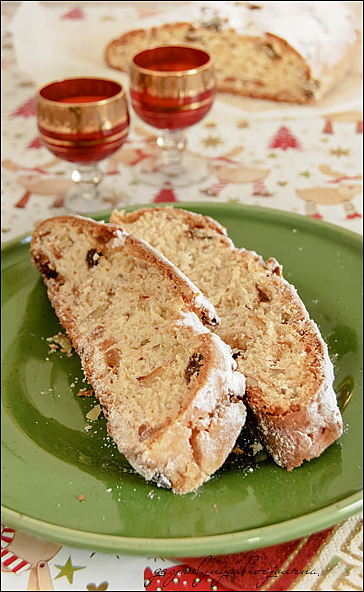 Рождественский кекс с творогом (Quarkstollen)