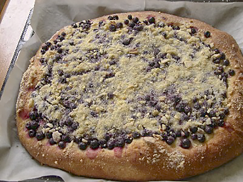 Бриошь с фруктами от Карин Горен