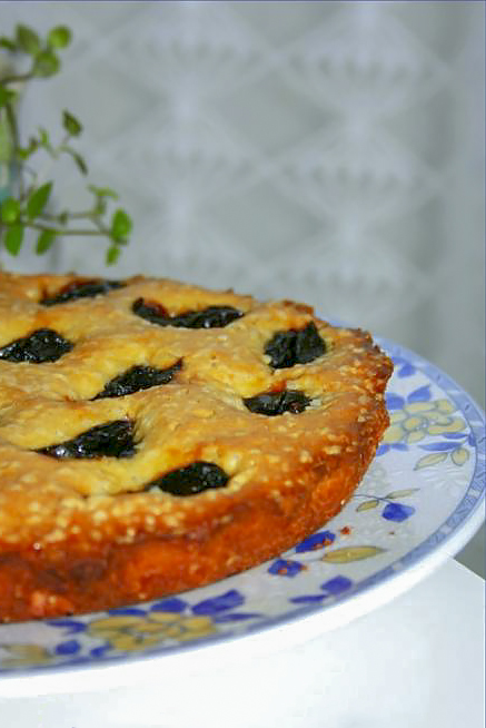 Бретонский пирог с черносливом