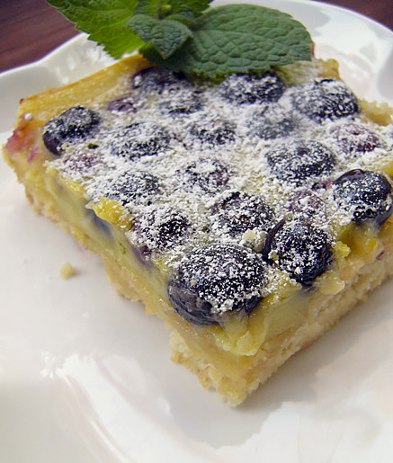 Лимонно-лаймовые полоски с черникой