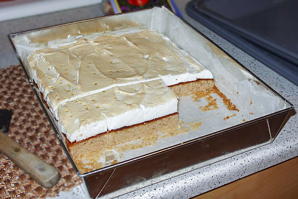 Шоколадный пирог с безе ("Птичье молоко")