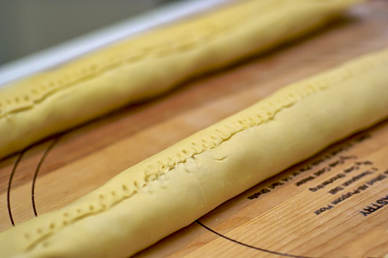 Мясные шарики в слоеном тесте (Sausage Rolls)