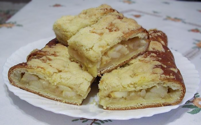 Пирог с яблоками