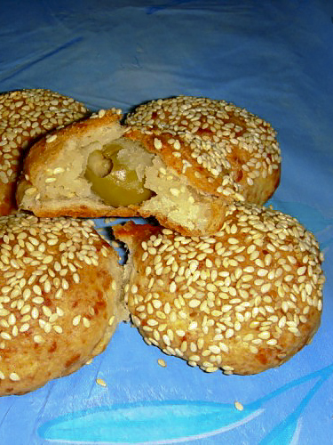 Бурекас с оливками и фетой