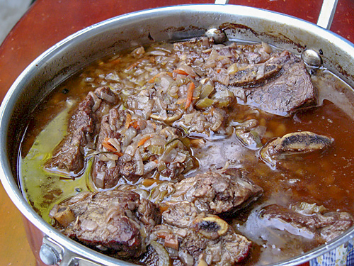 Говяжьи ребрышки по-генуэзски