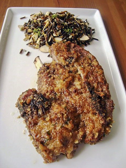 Бараньи отбивные в грибной панировке