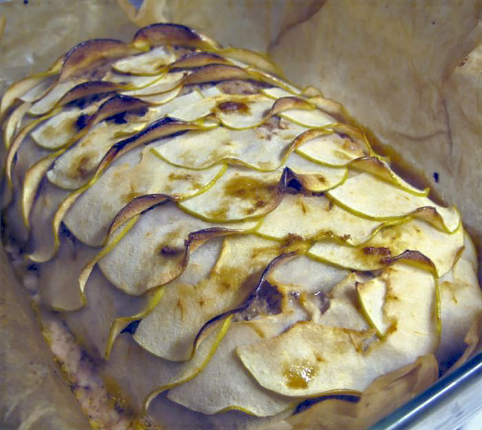 Мясной рулет с яблоками (Apple Meatloaf)
